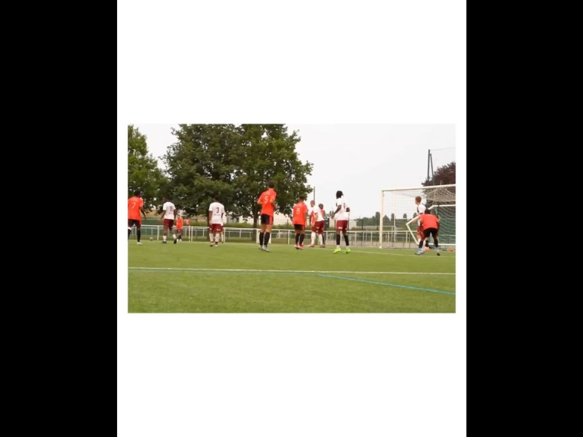 𝑺𝒄𝒐𝒓𝒆 𝒅𝒆 𝒑𝒂𝒓𝒊𝒕𝒆́ 𝒂̀ 𝑩𝒓𝒖𝒛. 🤝

En déplacement hier après-midi sur le terrain du @fcbruz, pensionnaire de R2, le groupe de Boubakar Diawara a réalisé...