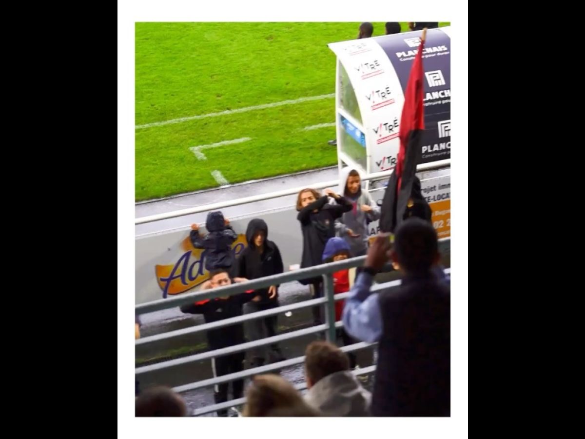 Samedi soir, notre équipe fanion s’est inclinée 𝟓-𝟑 en Coupe de France, après avoir livré un beau combat. 😶

𝐃𝐞 𝐛𝐨𝐧𝐬 𝐞𝐧𝐬𝐞𝐢𝐠𝐧𝐞𝐦𝐞𝐧𝐭𝐬 tout de même à...
