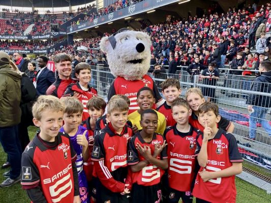 Au contact de leurs aînés Rouges & Noirs.